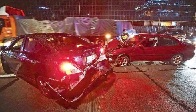 Drunk driver held for 5-vehicle smashup