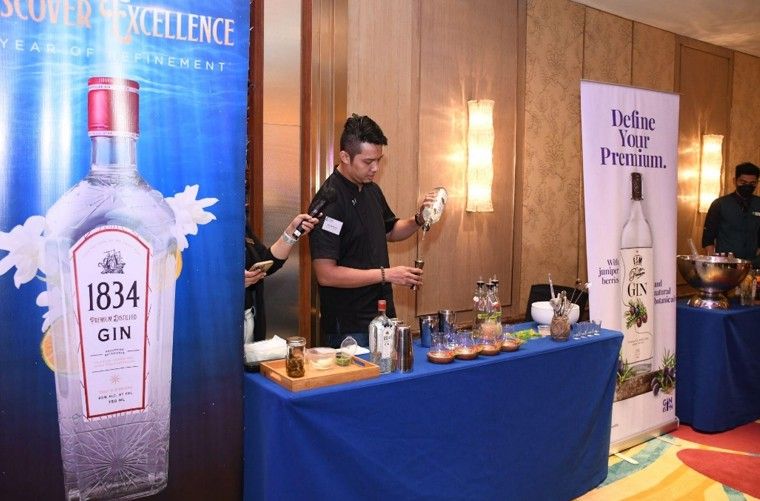 British Chamber hosts World Gin Day featuring British premium gins, Dingley Dell Pork