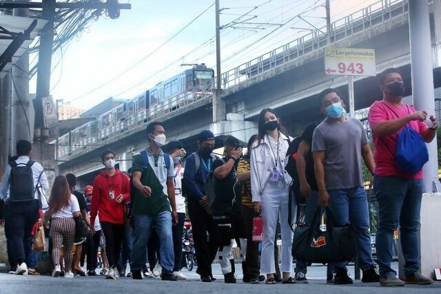 Government forgoes over P500 million revenue from free MRT rides