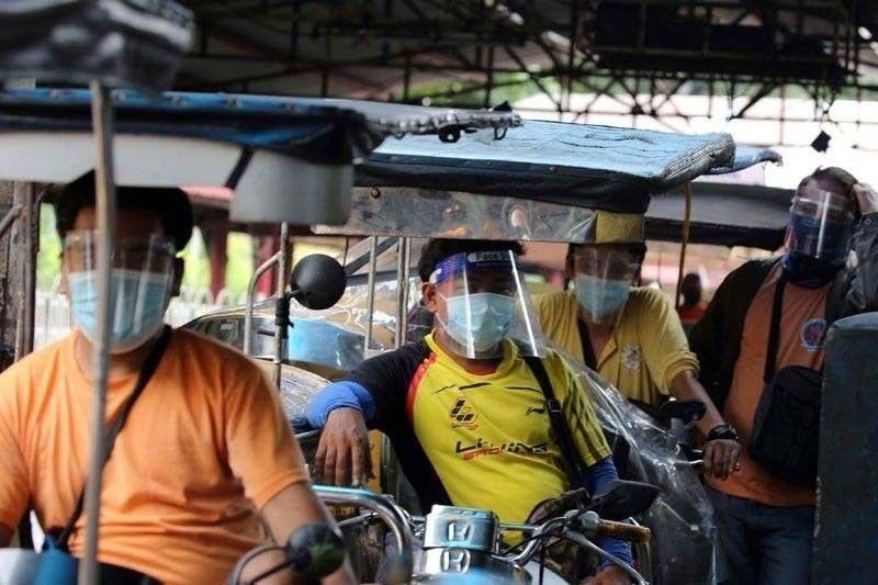 Quezon City trike drivers, operators get fuel subsidy