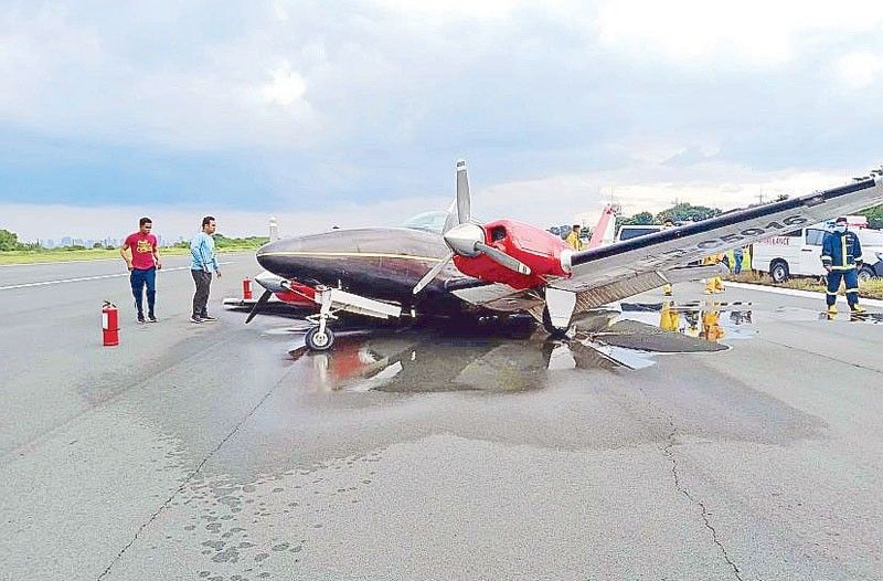 Cargo plane makes emergency landing