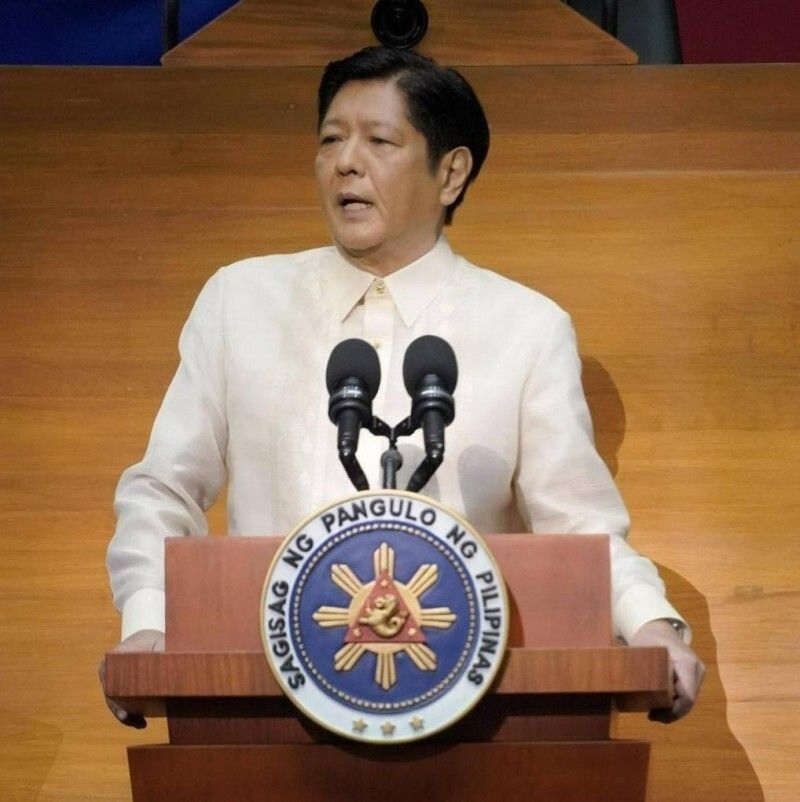 Marcos pertajam fokus pada manajemen pajak, pertumbuhan ekonomi untuk memotong utang
