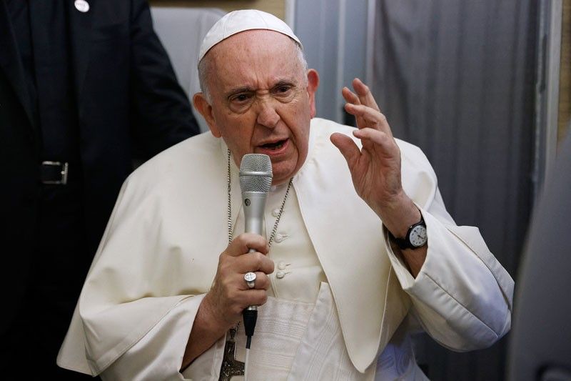 Paus menerima penobatan pelindung gereja Muntinglupa