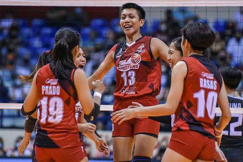 Palomata, PLDT disrupt Cignal for 2-0 PVL semis slate