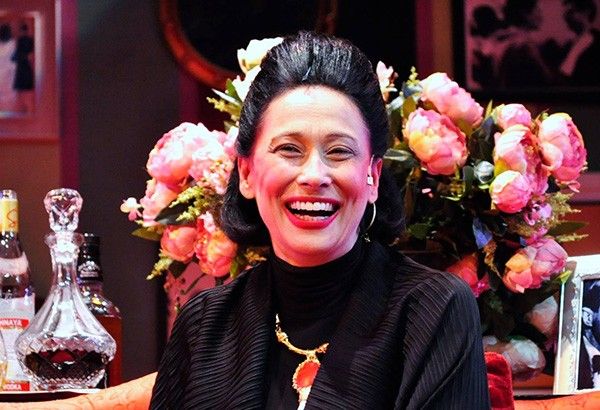 Tributes pour for 'amour' Cherie Gil