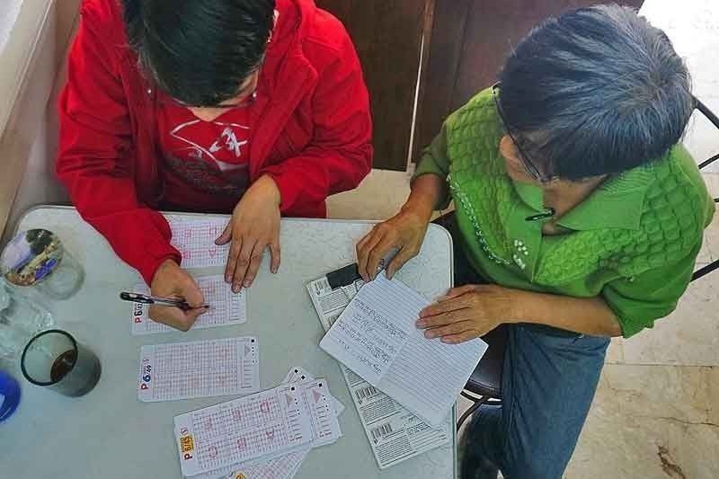 P163.3 milyong jackpot sa lotto nasolo ng taga-Rizal