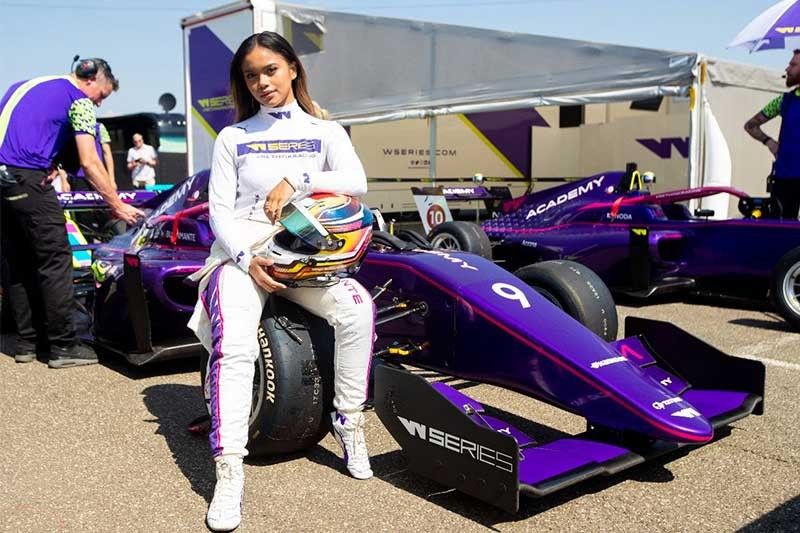 Bianca Bustamante gushes over encounter with F1's Lewis Hamilton
