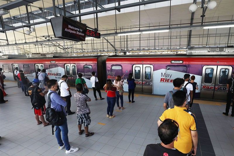 Free LRT-2 rides for students