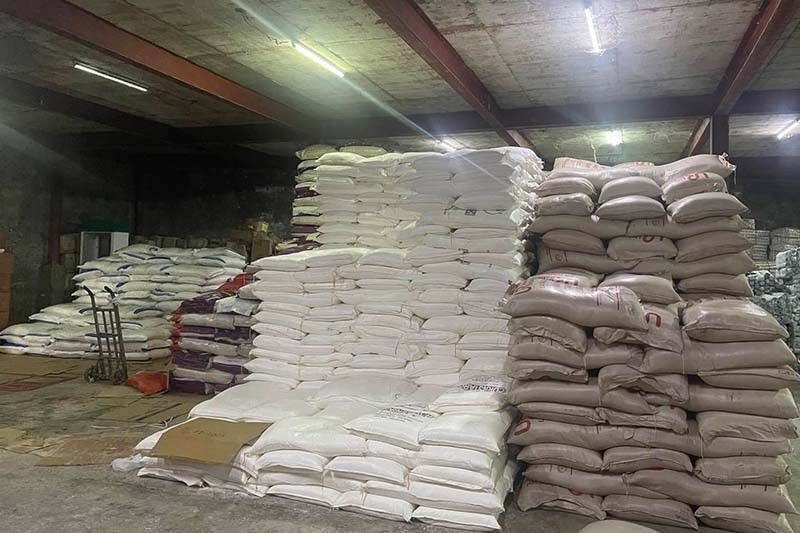 Customs raids Pampanga sugar warehouse over alleged hoarding