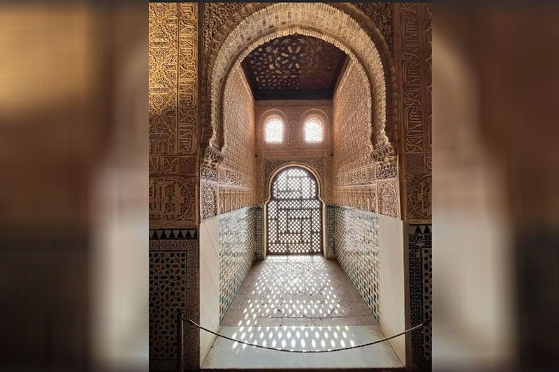 Memorias de la Alhambra, Málaga de la última etapa del viaje onírico