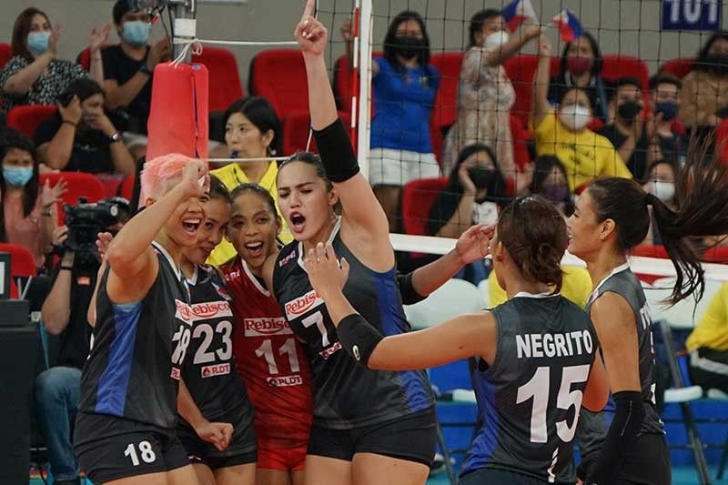 Gallant Philippines bows to Vietnam to open AVC Cup campaign