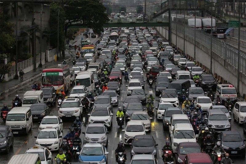 Malawakang pagbaha sa Metro Manila, naitala; coding, suspindido