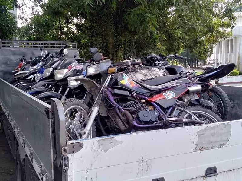 Polisi menyita 24 sepeda motor, 2 senjata api dan sabu dari rumah Sultan Kudarat