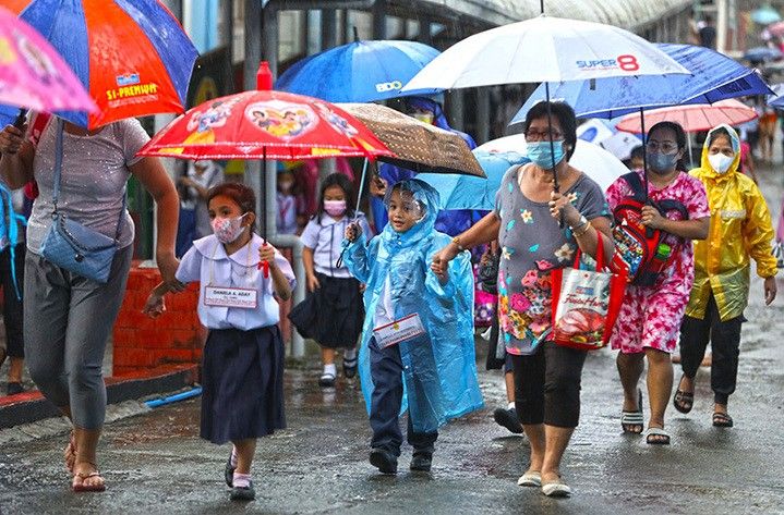 Curah hujan, peringatan banjir sekarang dapat memicu penangguhan kelas