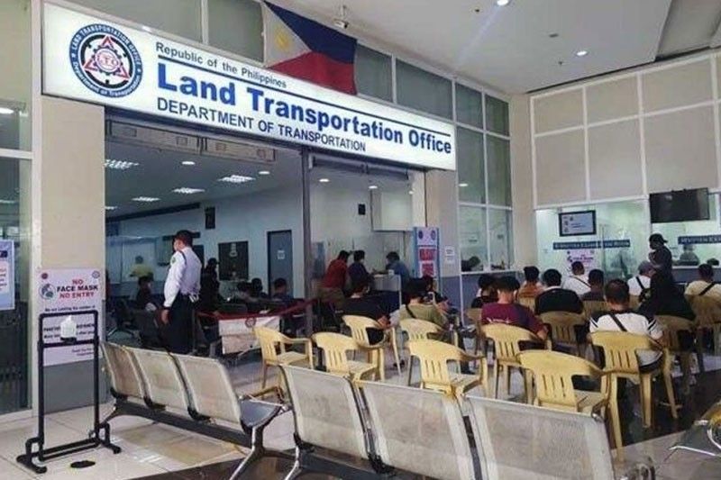 Mahabang pila sa LTO sites, asahan