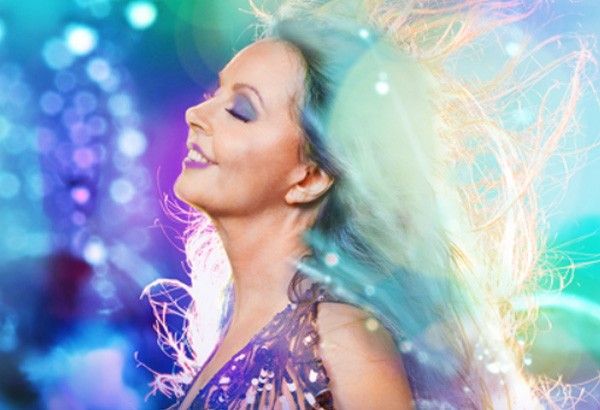 Sarah Brightman to bring  'A Christmas Symphony Tour' to Manila this December