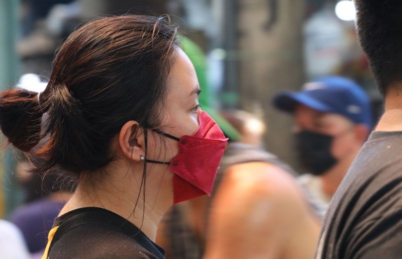 Pagsusuot ng face mask, pinag-aaralan nang luwagan ng IATF