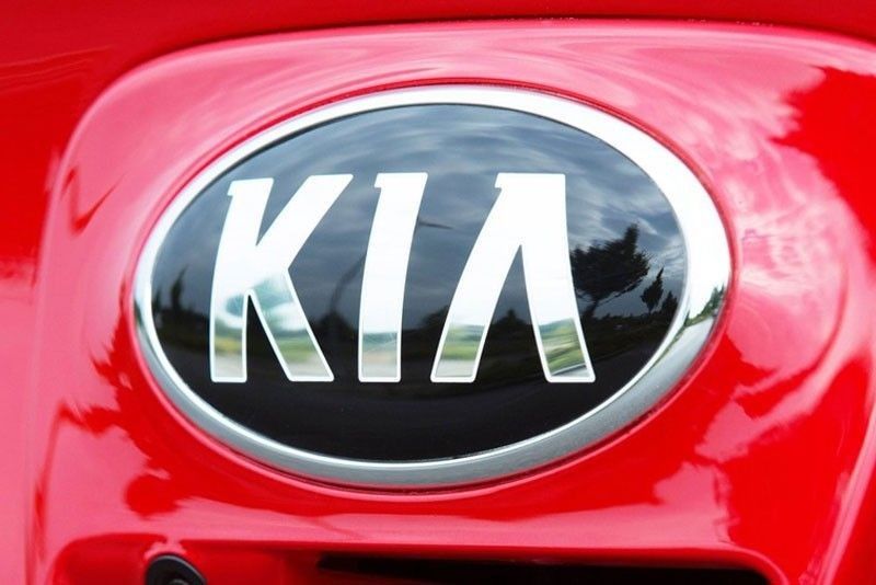 Kia plugs into e-vehicle market