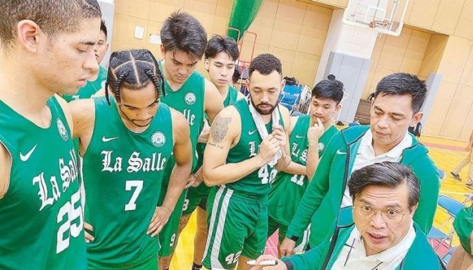 Archers upset B.League team