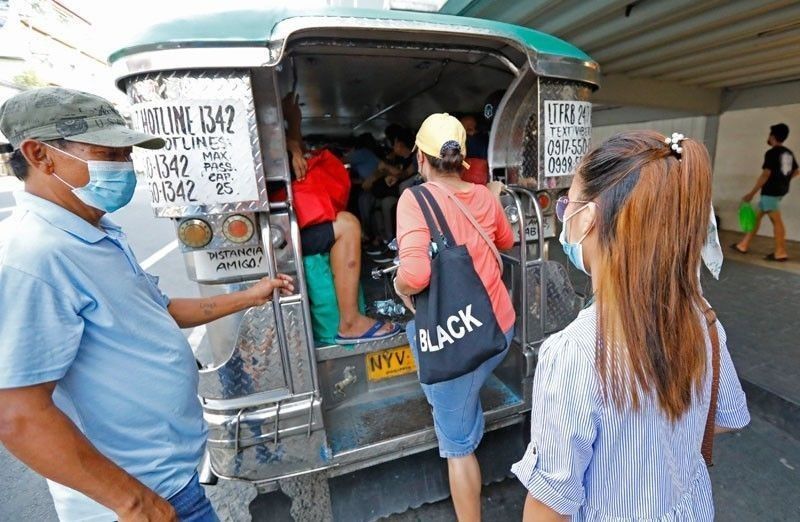 PUV drivers warned: No matrix, no fare hike  Â 