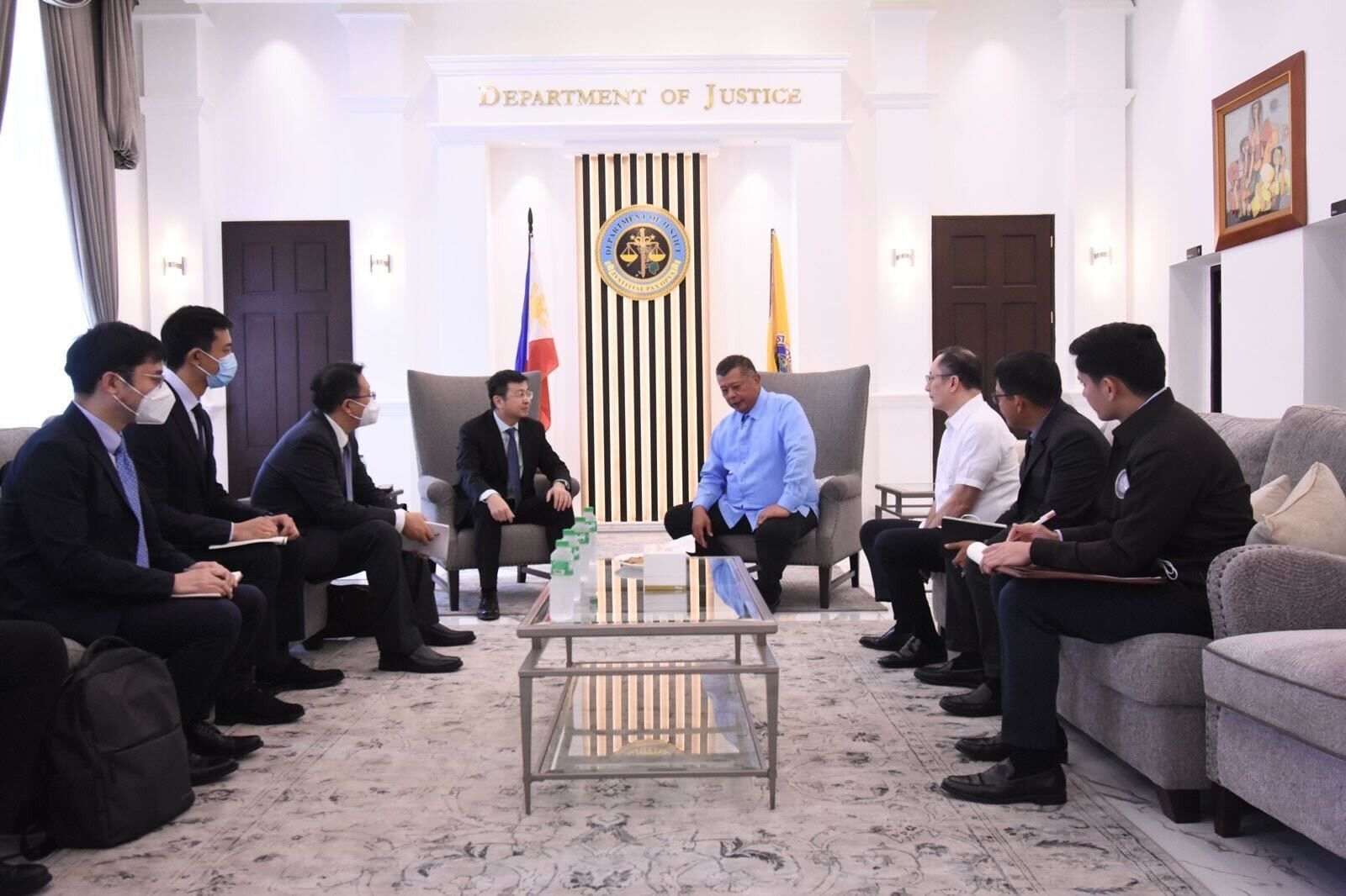 Philippines, China in talks on how to send overstaying POGO workers home