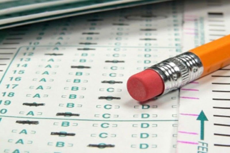 House OKs free college entrance exam, easy tax payment