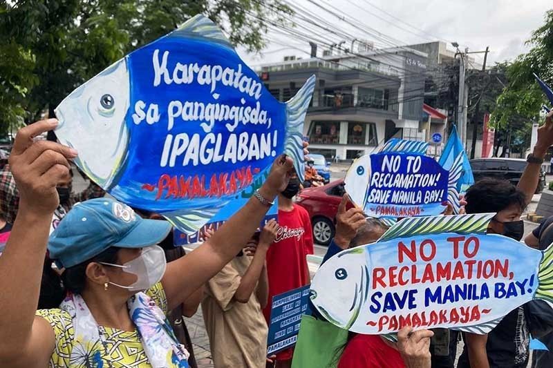 Hold companies accountable for fisherfolk displaced by Manila Bay reclamation â�� group