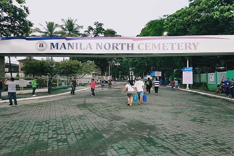 2 Manila cemeteries to reopen for Undas week