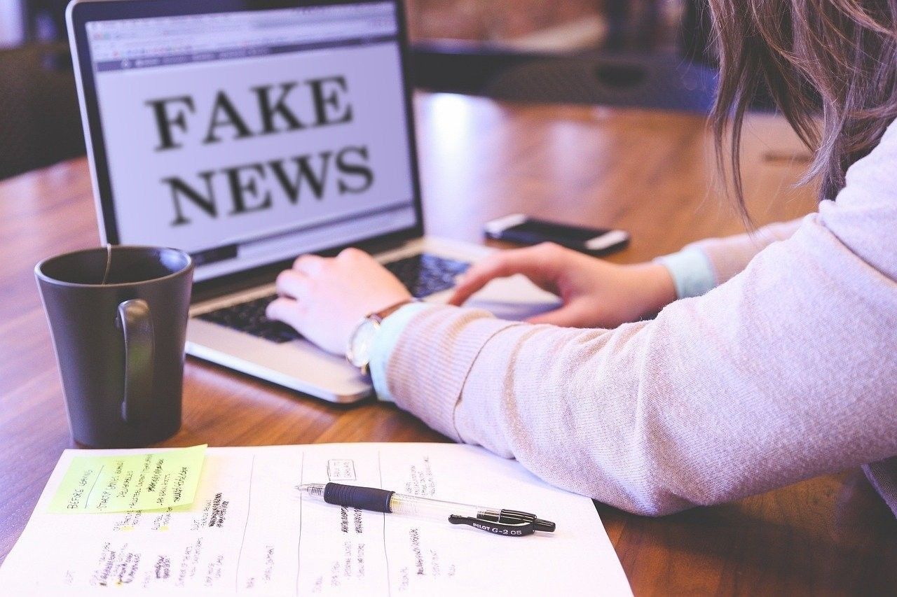 9 sa bawat 10 Pinoy nagsabing problema ang fake news