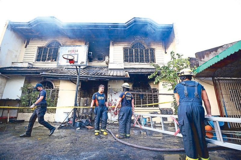 Fire leaves family of 6 dead