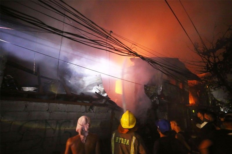 Malabon fire leaves 140 families homeless