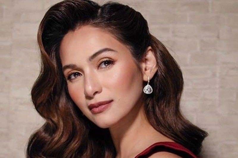 Jennylyn, itutuloy muna ang bakasyon