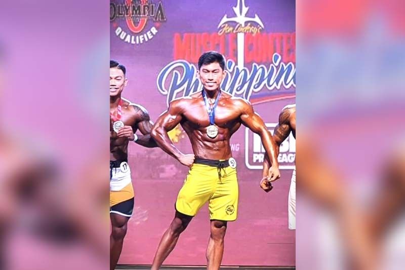 Cebuano muscle man pockets gold medal in Subic IFBB event