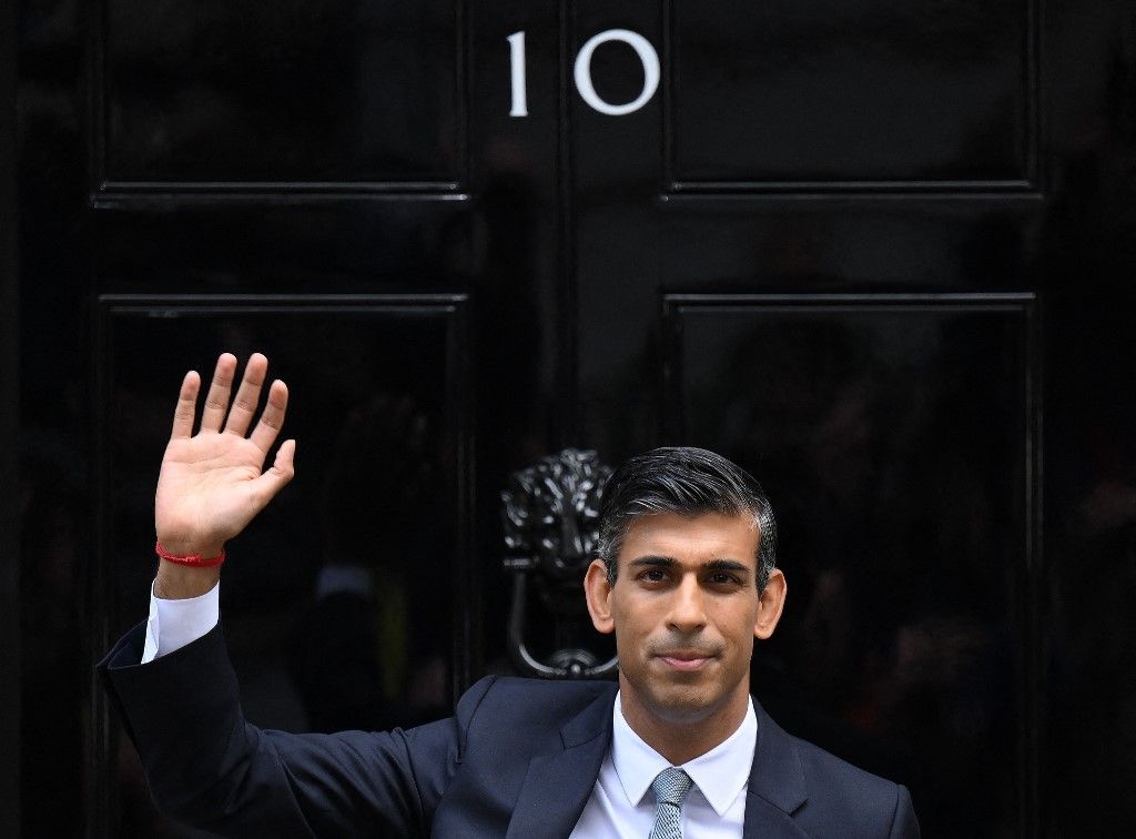 Sunak appointed crisis-hit UK's first prime minister of colour