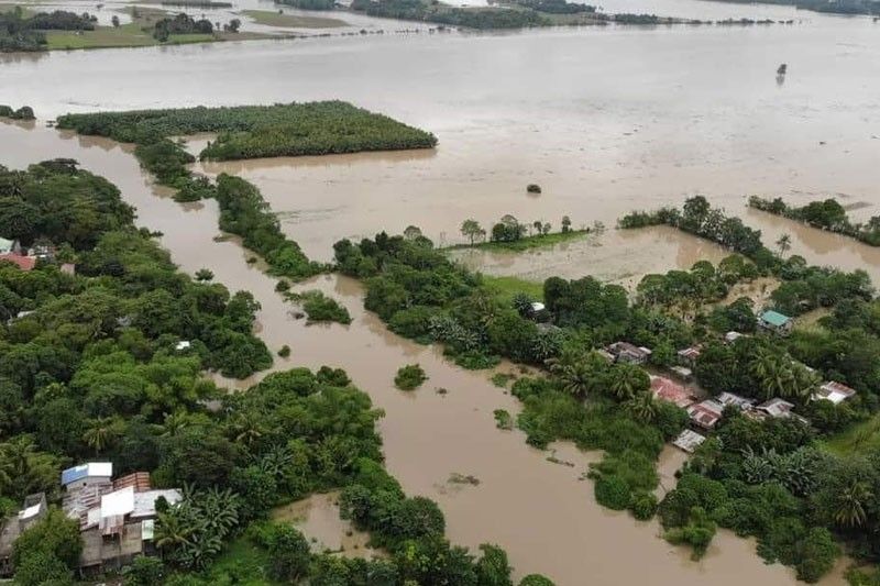 48 patay, 1 milyong residente napinsala ni âPaengâ