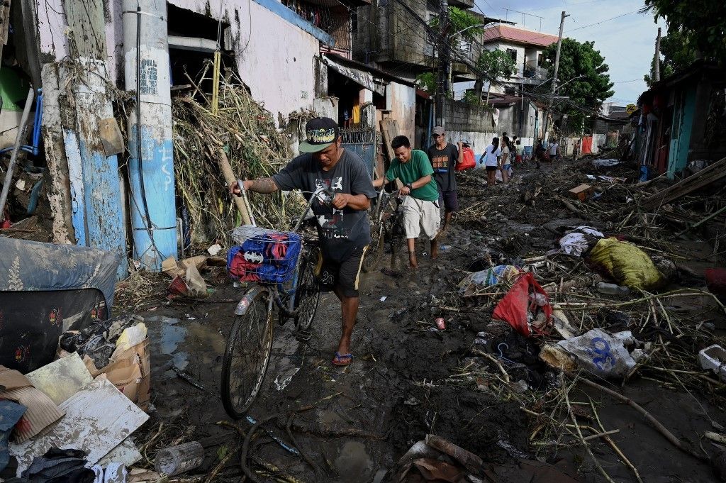 'Paeng' death toll jumps to 98, over 1.8 million individuals affected