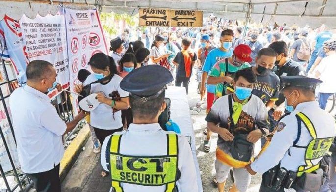 Vaccination sites put up in cemeteries