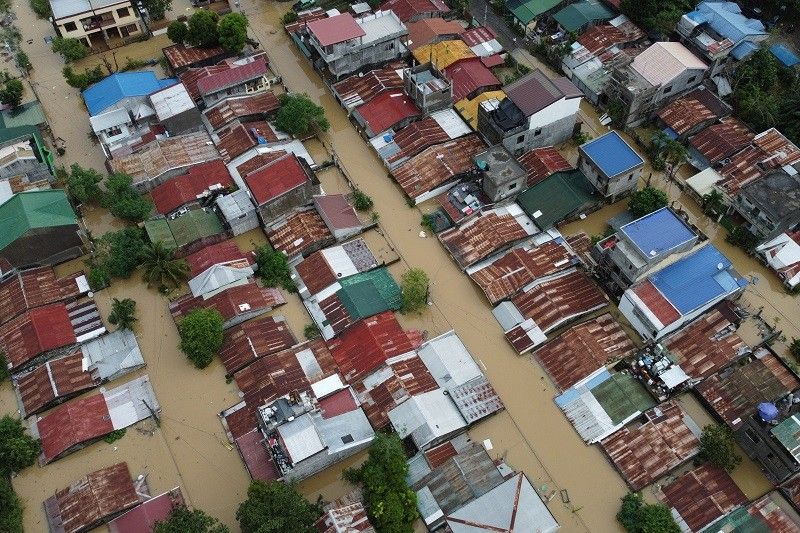 Patay kay 'Paeng' 121 katao na â�� NDRRMC