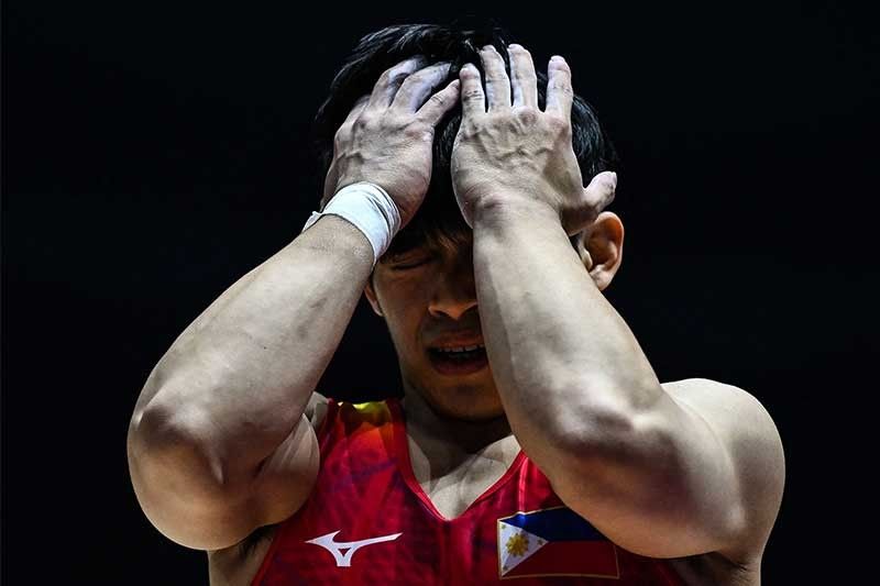 Early miscue denies Carlos Yulo of podium finish in Floor Exercise ...