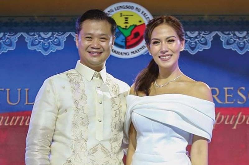 Sen. Win at Bianca, hinihintay ang special announcement