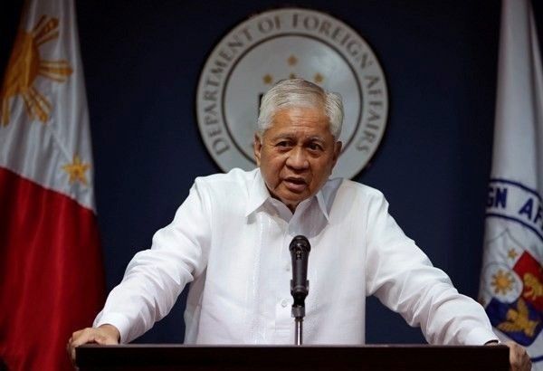Marcos, lawmakers mourn loss of 'true patriot' Albert Del Rosario