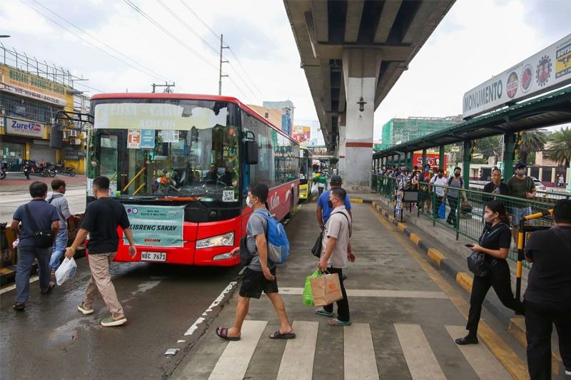 100 more buses for 24-hour Edsa carousel service