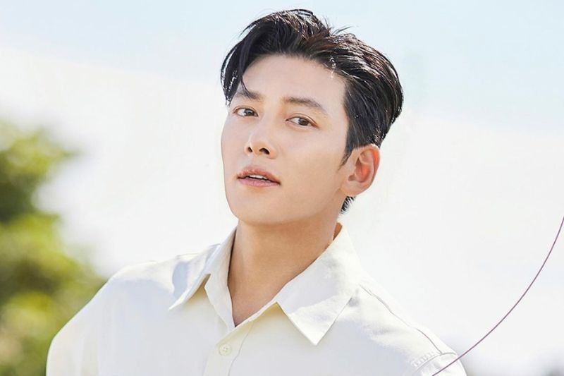 Relive the magic of Ji Chang-wook through his must-watch dramasÂ 