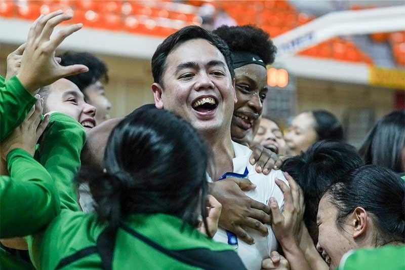 Lady Archers needed to play 'perfect game' to beat 'perfect' Lady Bulldogs, says DLSU coach