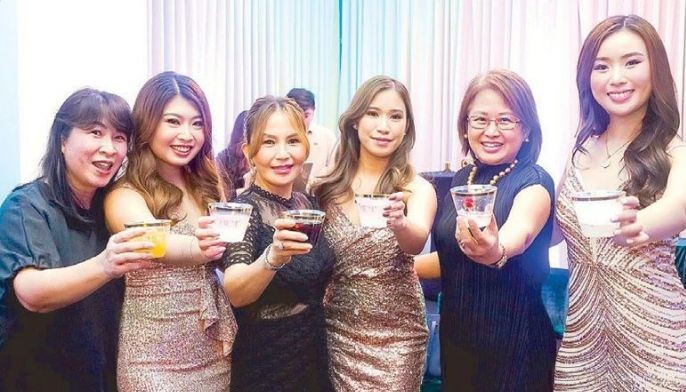 Nightcap Manila: A mobile bar