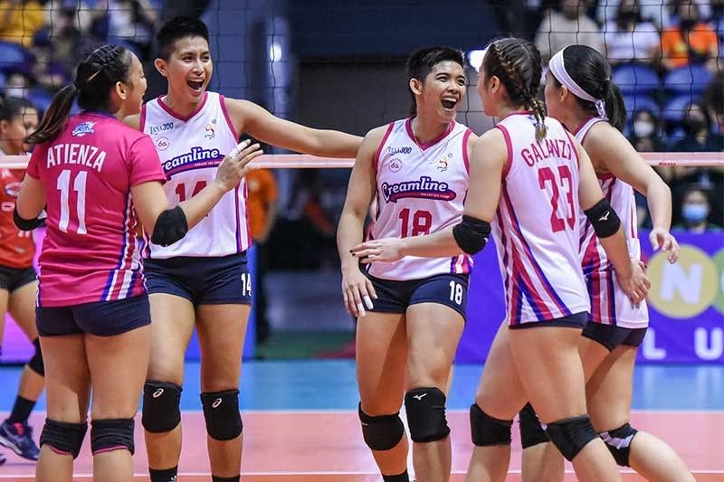 Creamline demolishes Chery Tiggo, nears PVL bronze