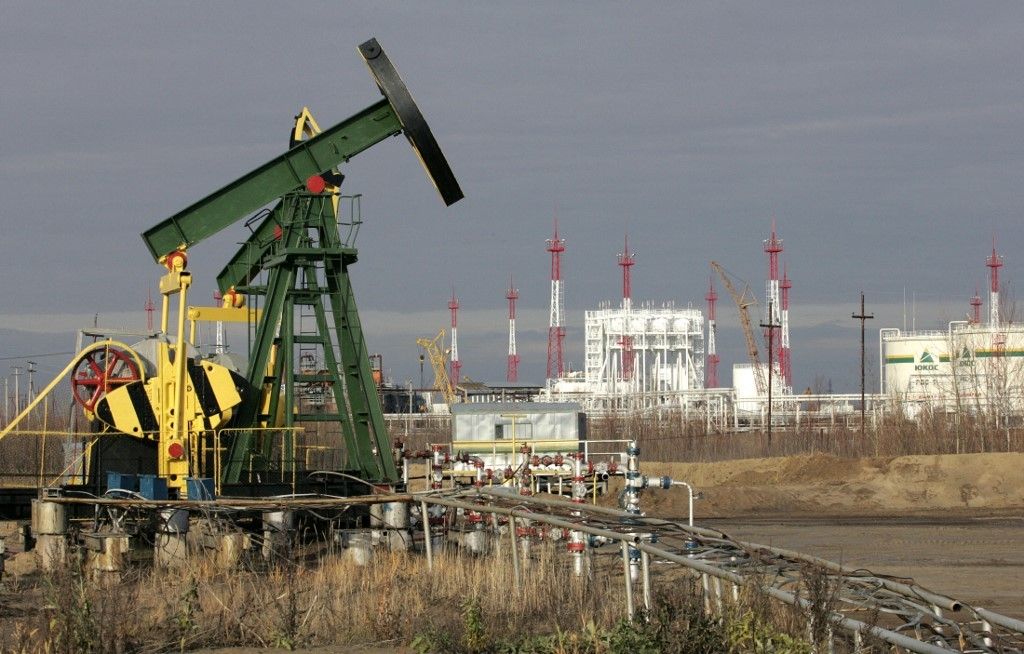 Russia denounces oil price cap agreed by EU, G7