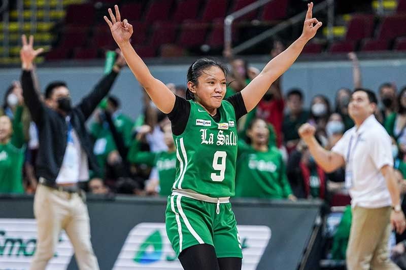 Lady Archers hunt down Tigresses in rubber match, book UAAP women's finals berth