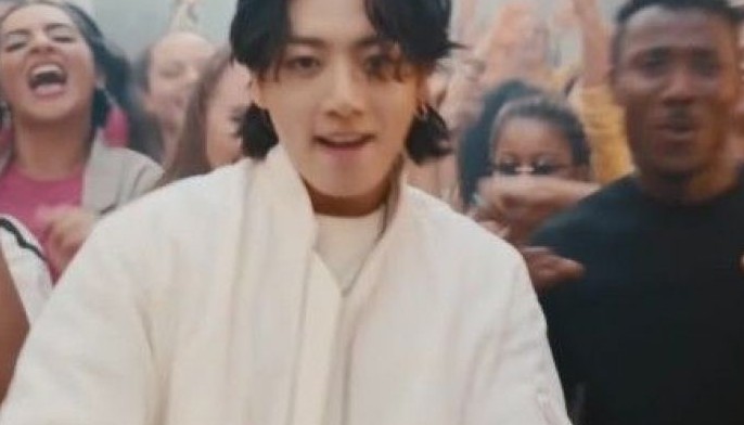 'He never ignored us': Pinoy dancer on working with BTS' Jungkook for World Cup 2022 music video