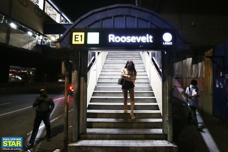 'Matapos ang 2 taon': LRT-1 Roosevelt station binuksang uli